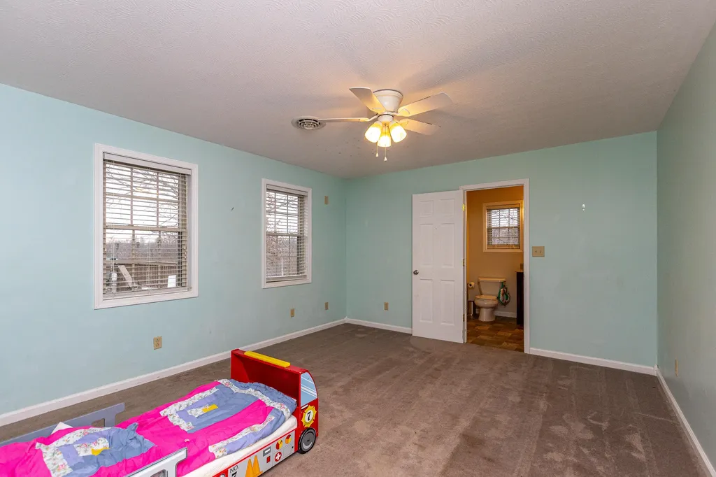 463 Hutchinson Road West Liberty KY 41472