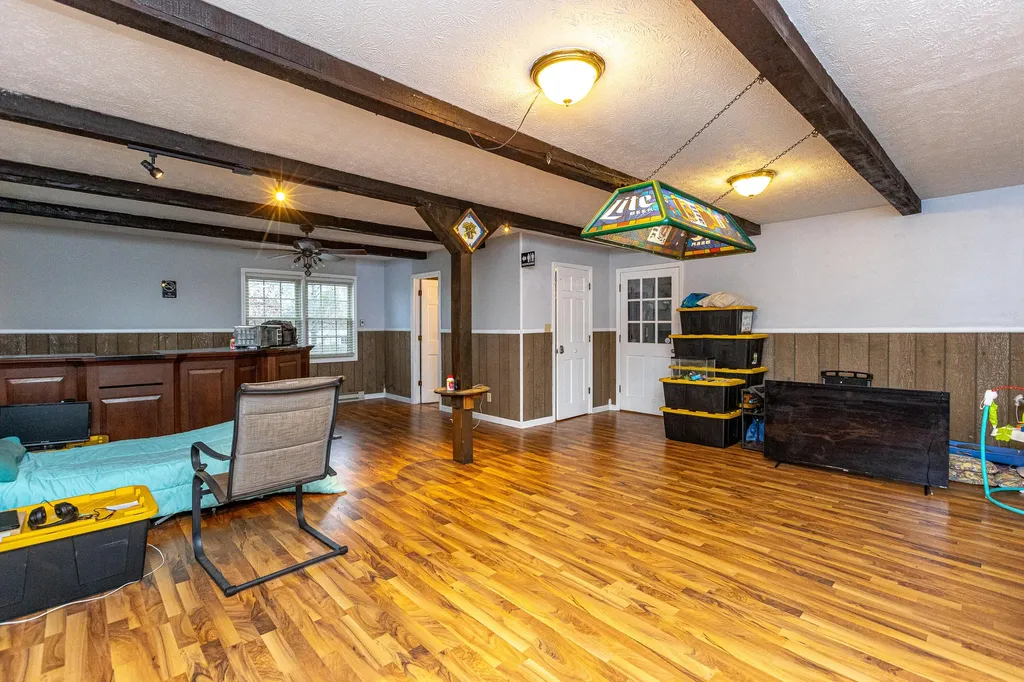463 Hutchinson Road West Liberty KY 41472