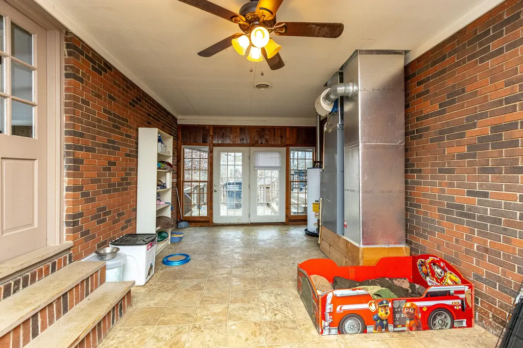 463 Hutchinson Road West Liberty KY 41472