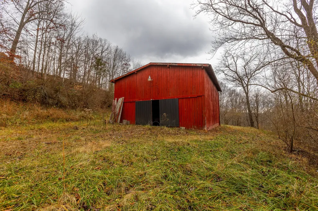 463 Hutchinson Road West Liberty KY 41472