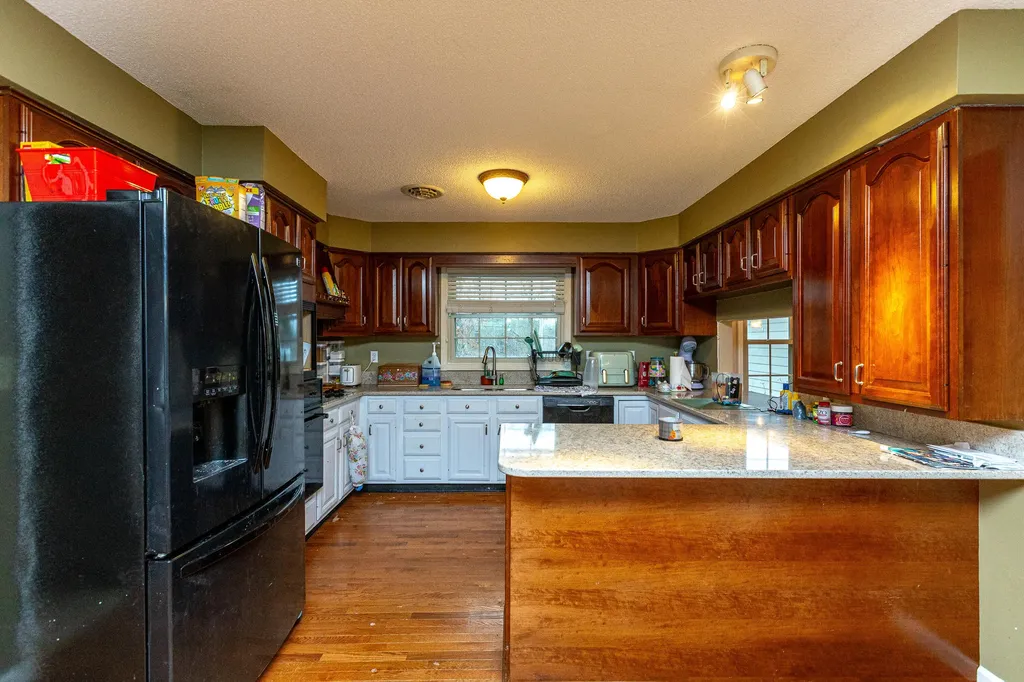 463 Hutchinson Road West Liberty KY 41472