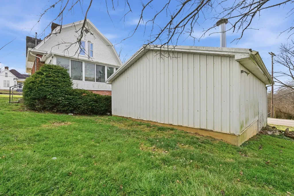 242 Wilson Avenue Cynthiana KY 41031