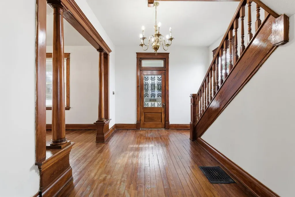 242 Wilson Avenue Cynthiana KY 41031