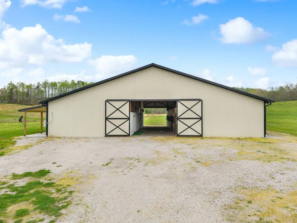 1114 Matt Baker Road London KY 40744