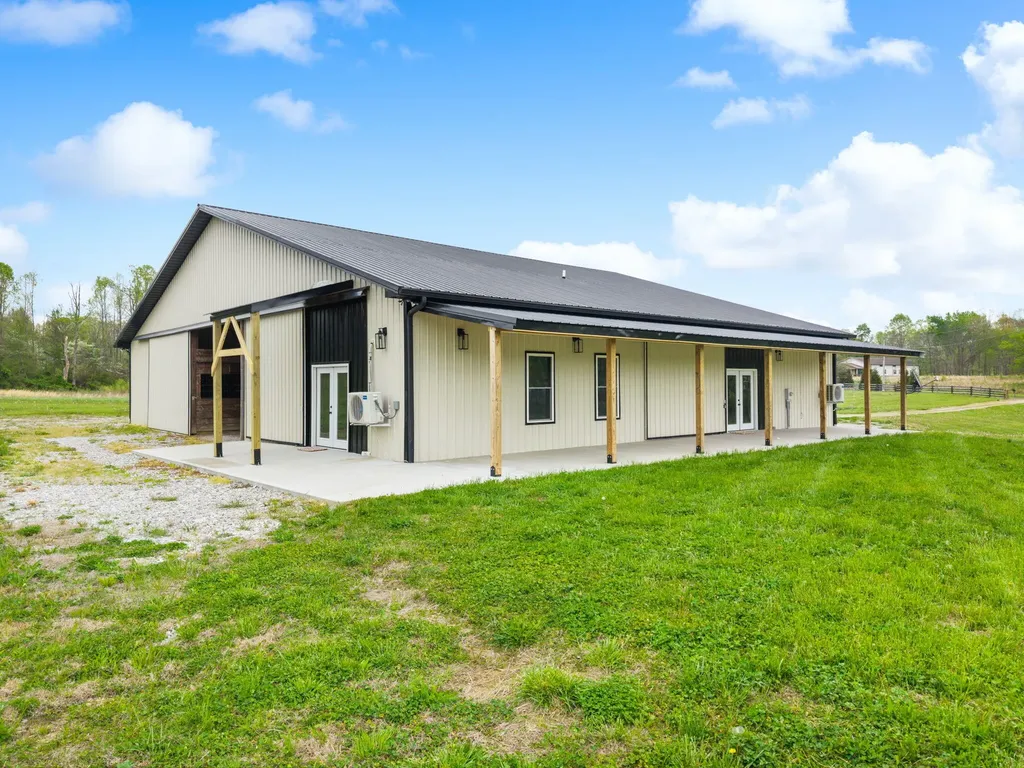 1114 Matt Baker Road London KY 40744