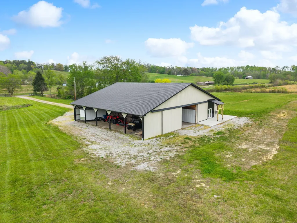 1114 Matt Baker Road London KY 40744