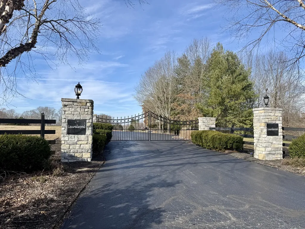 Lot 15 The Village Drive Nancy KY 42544
