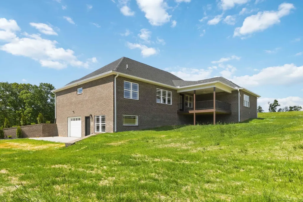 786 Lakemere Somerset KY 42503