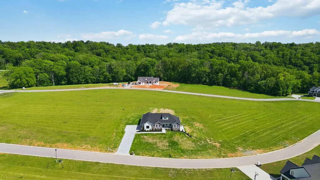 786 Lakemere Somerset KY 42503