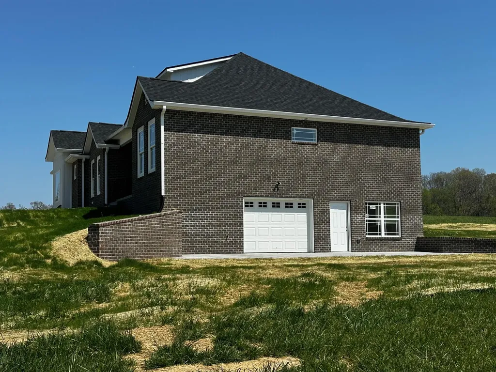 786 Lakemere Somerset KY 42503