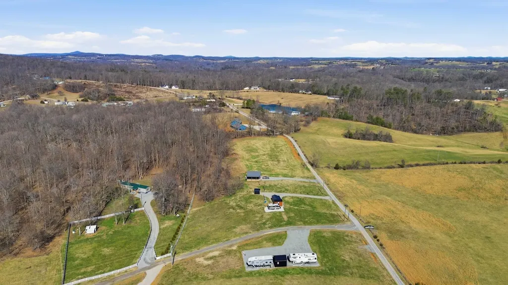 283 Mcclendon Road Nancy KY 42544