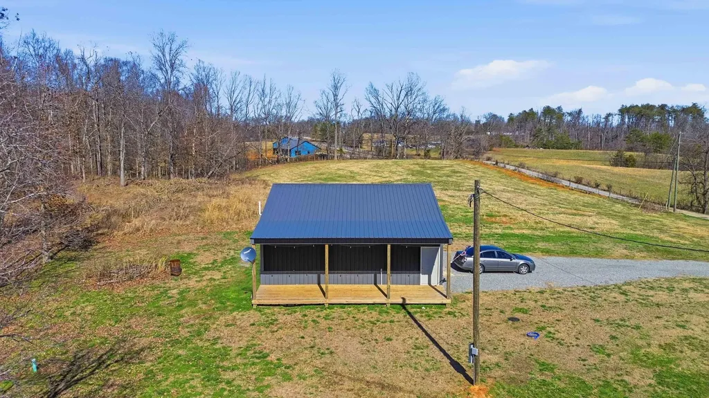 283 Mcclendon Road Nancy KY 42544