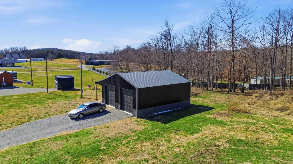 283 Mcclendon Road Nancy KY 42544