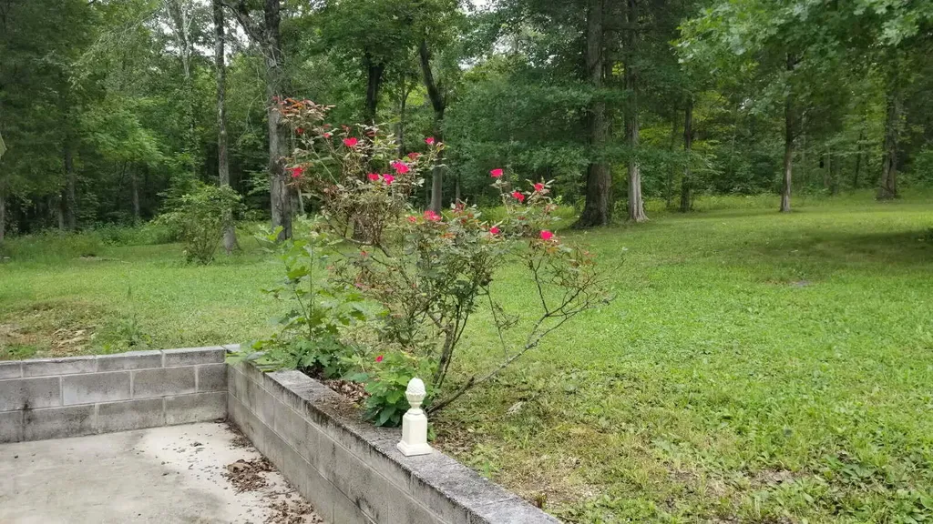111 Natures Way Monticello KY 42633