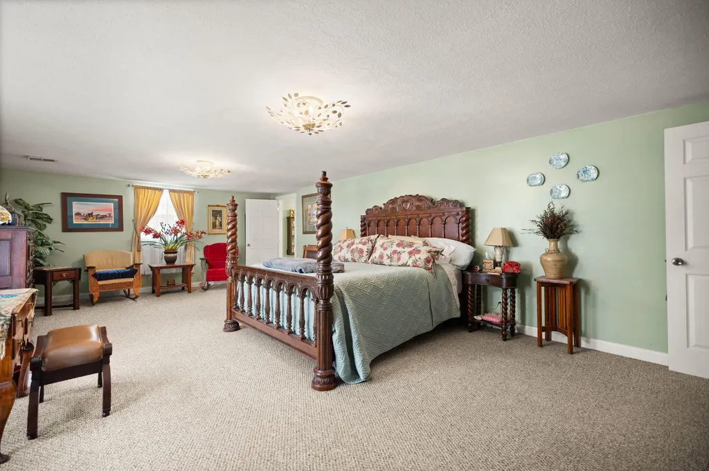 111 Natures Way Monticello KY 42633