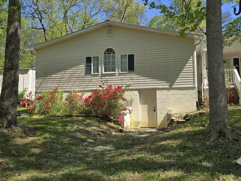 111 Natures Way Monticello KY 42633