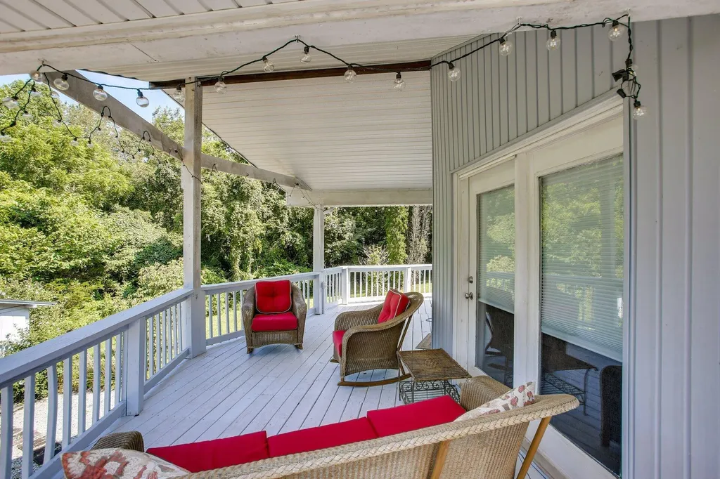 273 Shady Acres Road Lucas KY 42156