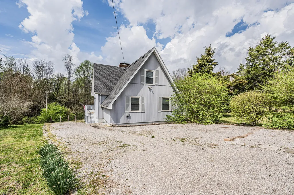 273 Shady Acres Road Lucas KY 42156
