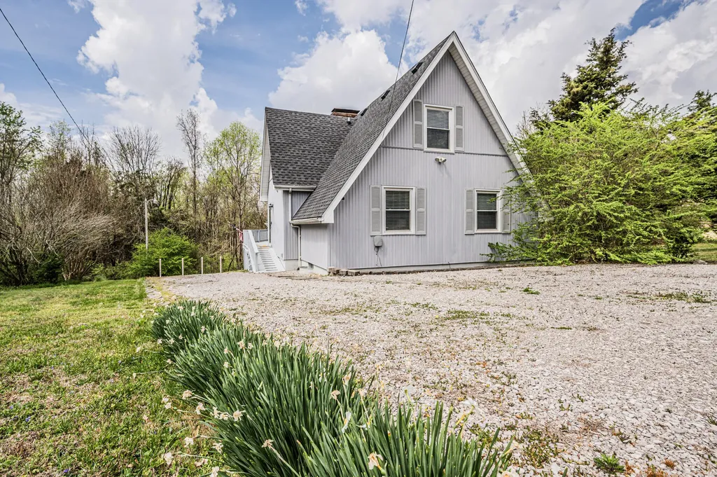 273 Shady Acres Road Lucas KY 42156