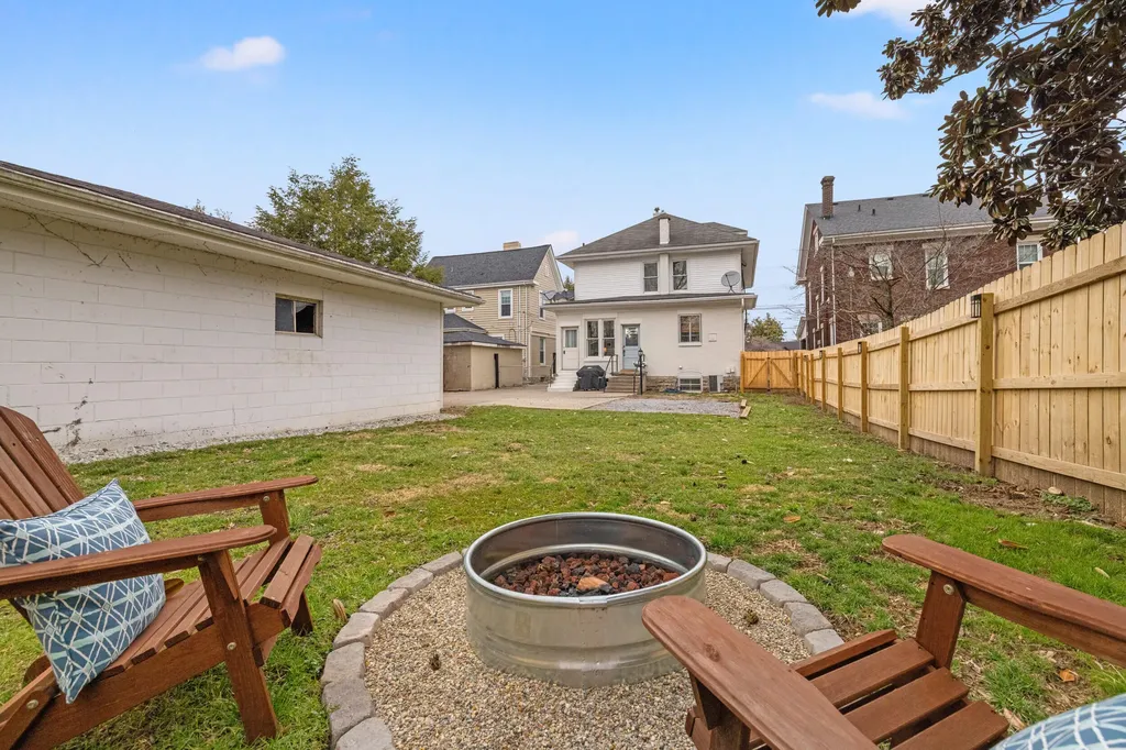 316 W Lexington Avenue Danville KY 40422