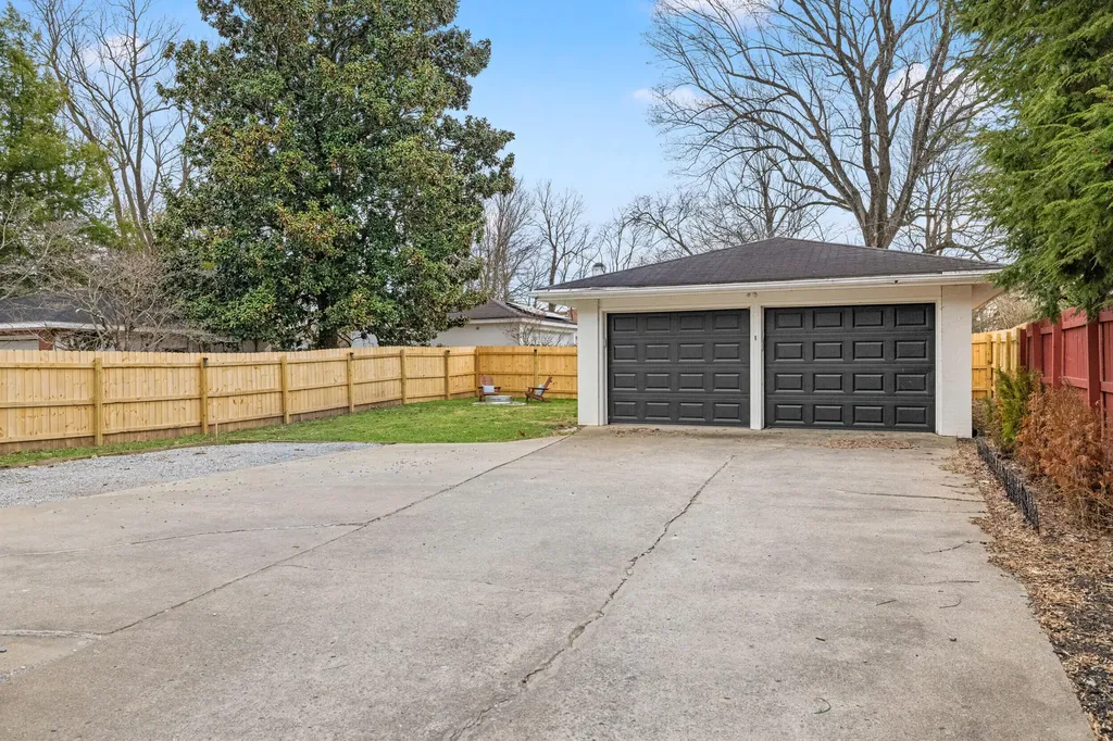 316 W Lexington Avenue Danville KY 40422