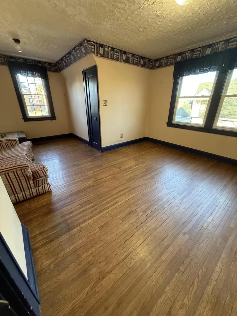 301 W Mount Vernon Street Somerset KY 42501