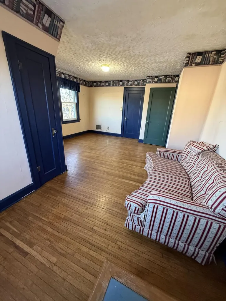 301 W Mount Vernon Street Somerset KY 42501
