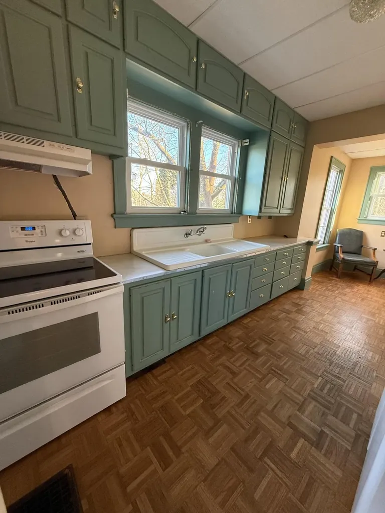 301 W Mount Vernon Street Somerset KY 42501