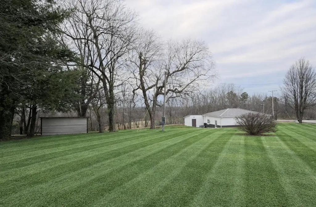 225 Shake Rag Road Waynesburg KY 40489