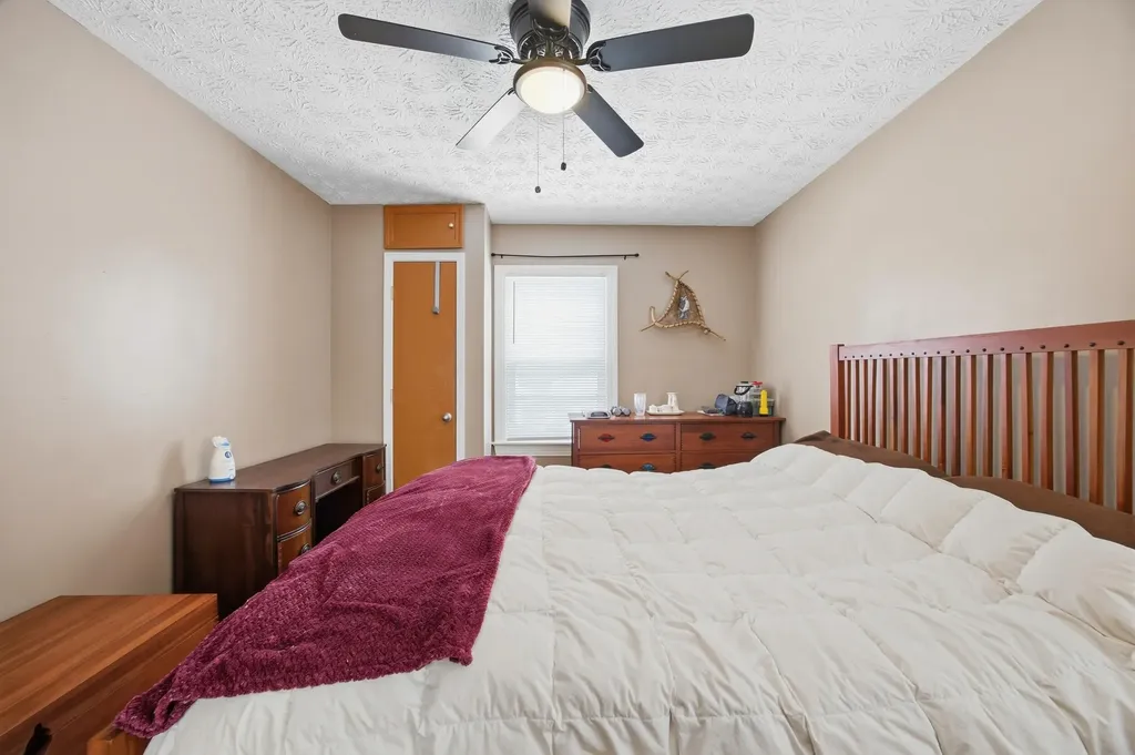 861 Georgetown Street Lexington KY 40508