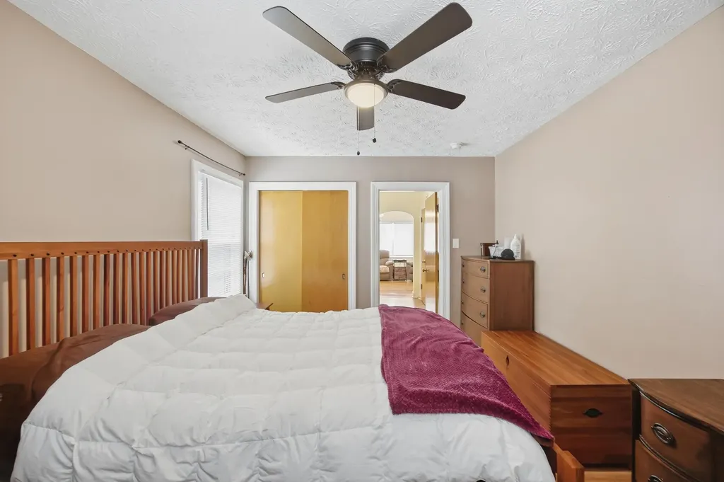 861 Georgetown Street Lexington KY 40508