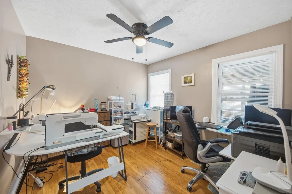 861 Georgetown Street Lexington KY 40508