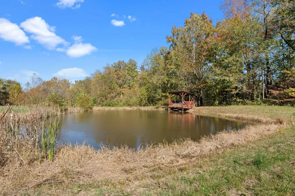 400 Herman Becraft Spur Road Means KY 40346