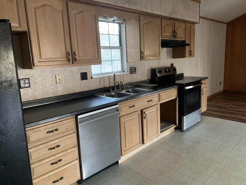 877 Bear Hollow Road Rockholds KY 40759