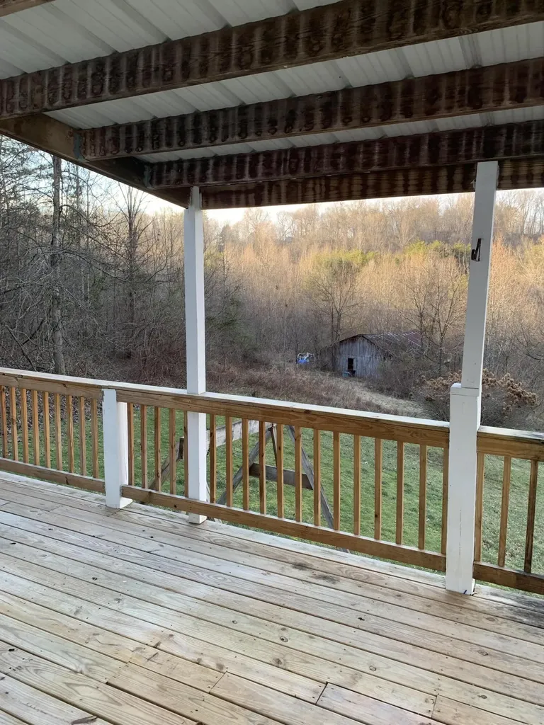 877 Bear Hollow Road Rockholds KY 40759