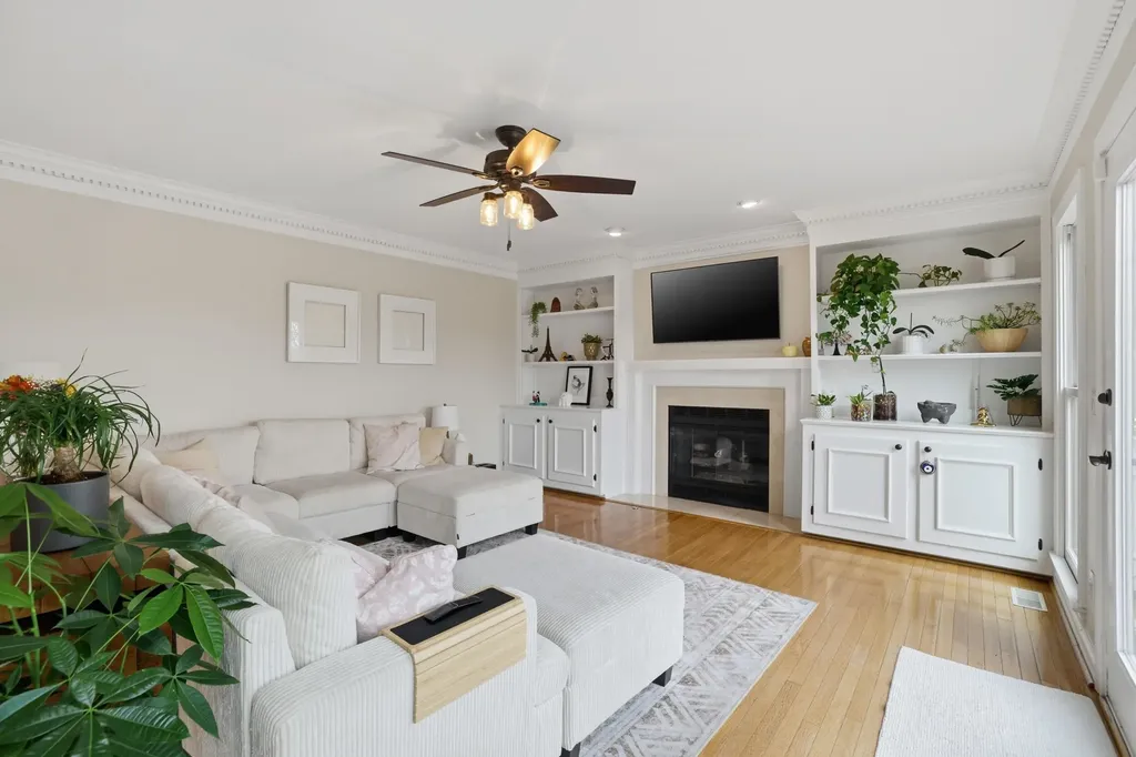 4017 Peppertree Drive Lexington KY 40513