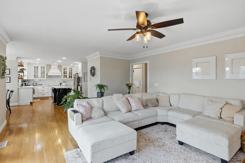 4017 Peppertree Drive Lexington KY 40513