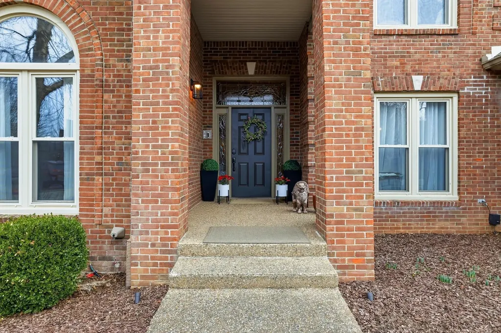 4017 Peppertree Drive Lexington KY 40513