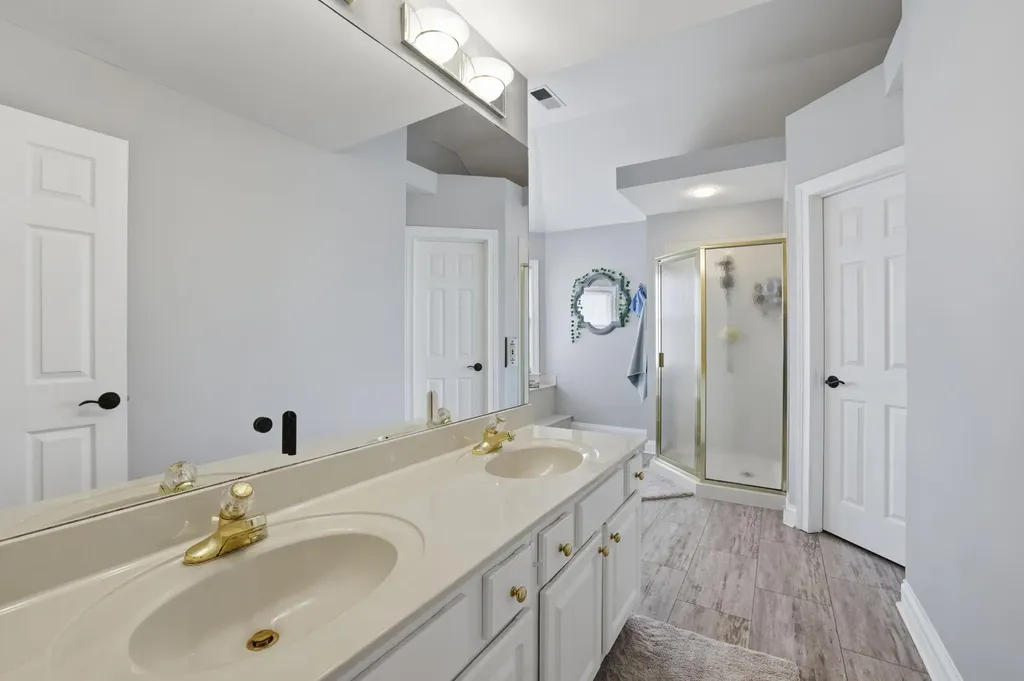 4017 Peppertree Drive Lexington KY 40513