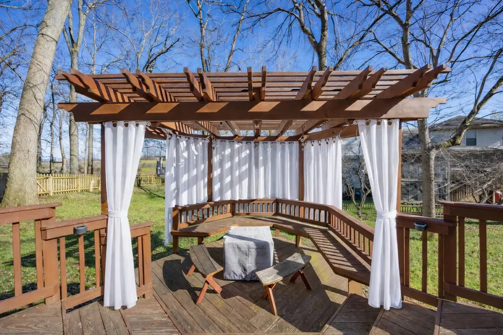4017 Peppertree Drive Lexington KY 40513