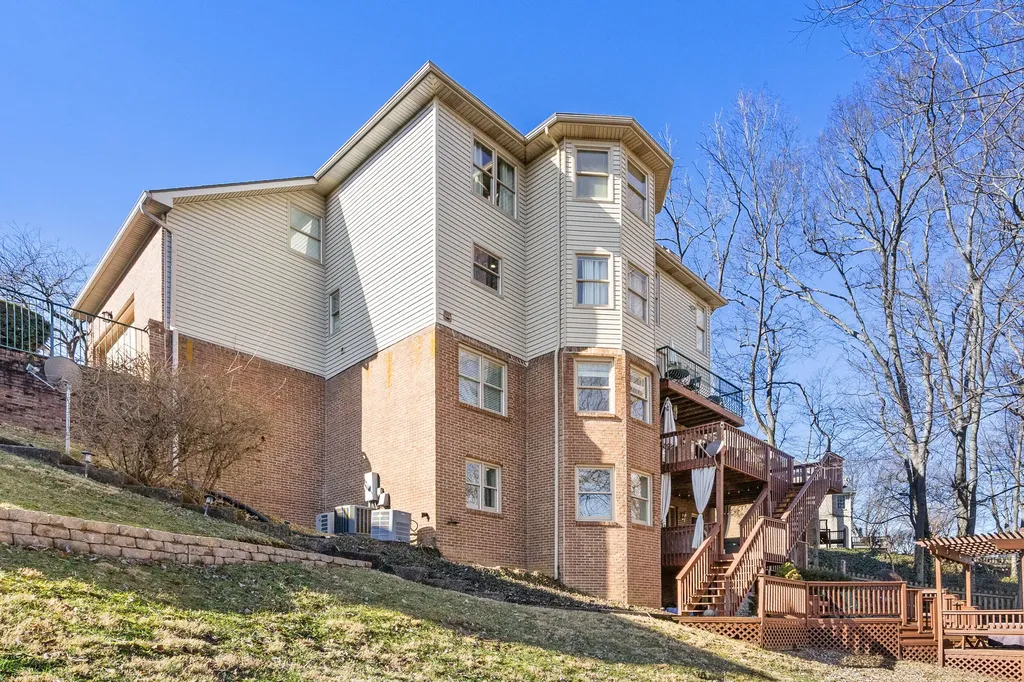 4017 Peppertree Drive Lexington KY 40513