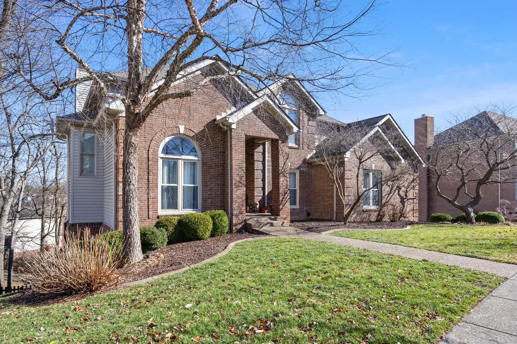 4017 Peppertree Drive Lexington KY 40513