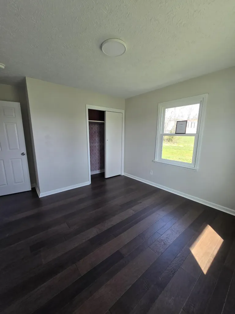 449 Keene Troy Pike Versailles KY 40383