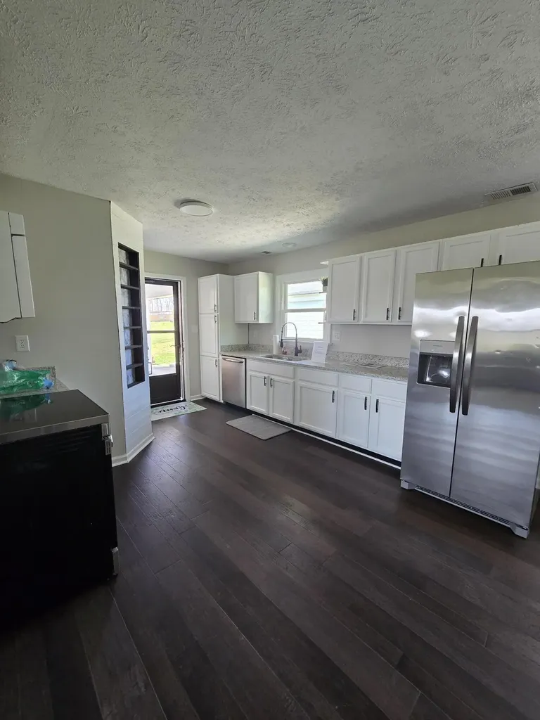 449 Keene Troy Pike Versailles KY 40383