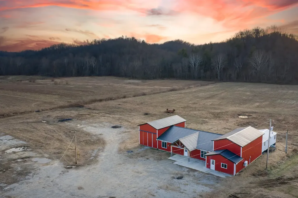 14198 Highway 191 Hazel Green KY 41332