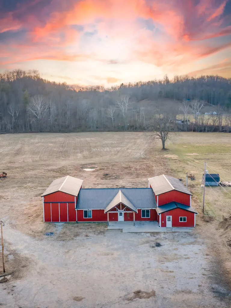 14198 Highway 191 Hazel Green KY 41332