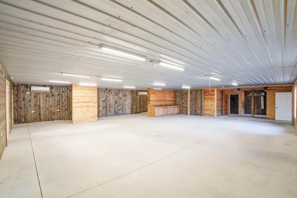 14198 Highway 191 Hazel Green KY 41332