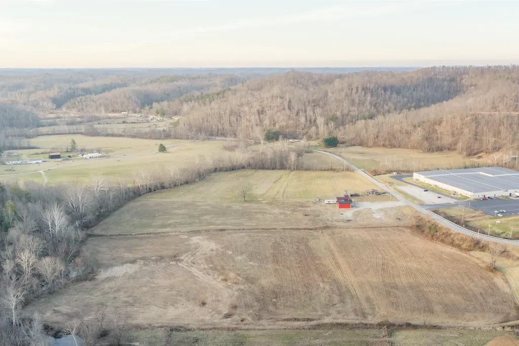 14198 Highway 191 Hazel Green KY 41332