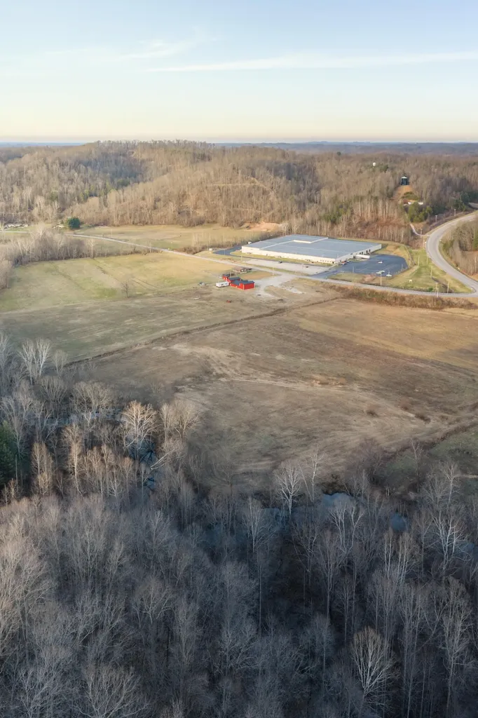 14198 Highway 191 Hazel Green KY 41332