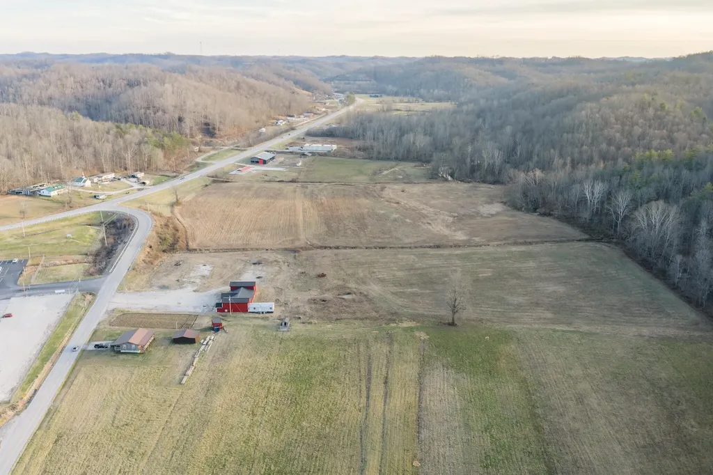 14198 Highway 191 Hazel Green KY 41332